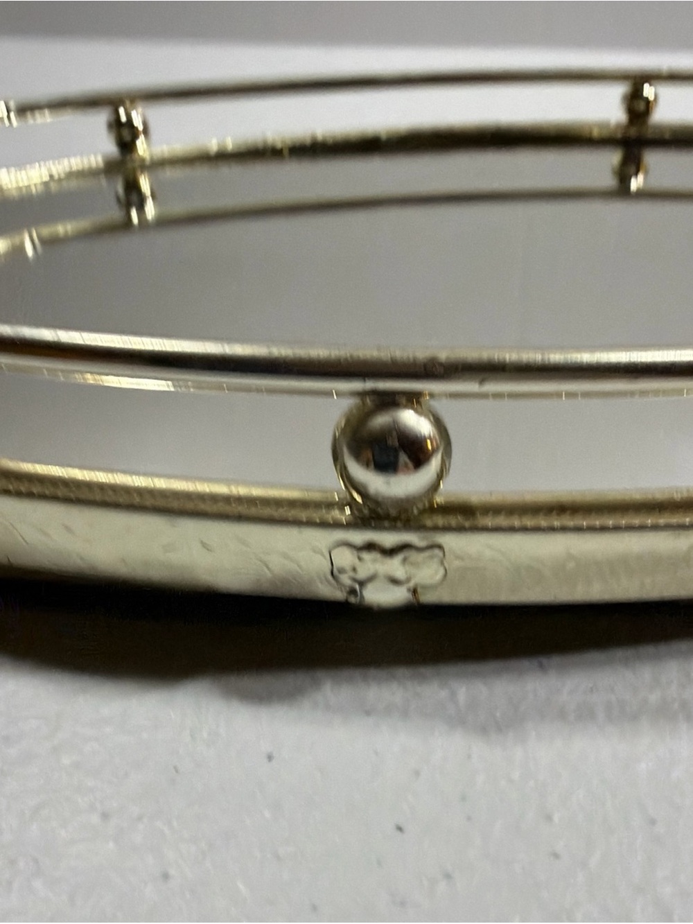 Vintage Oval Mirrored Vanity Tray Gold Tone Brass Rail MCM Hollywood Regency - Picture 5 of 9